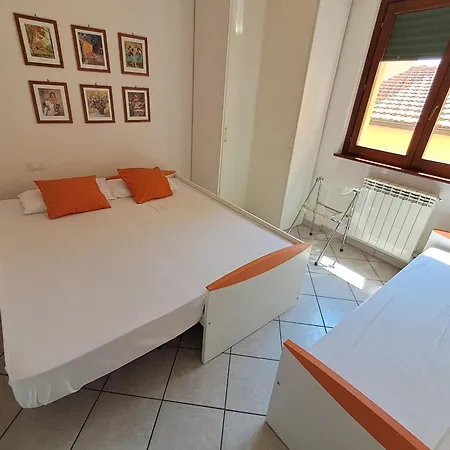 La Casa Di Stefania Apartman *